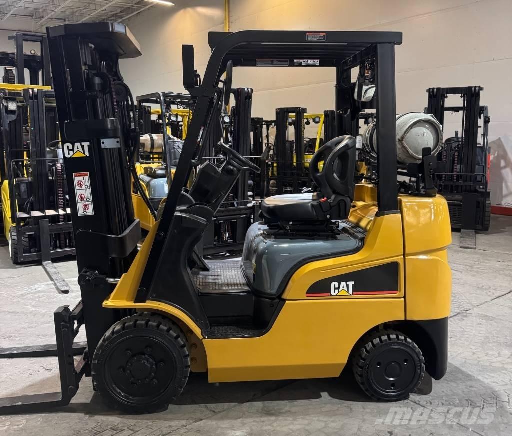 CAT FGC25N Gaffeltrucker - Annet