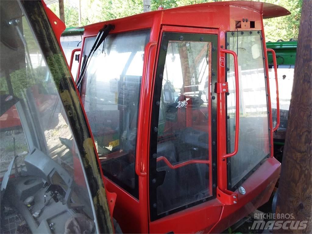 Komatsu 895 Førerhus og Interiør