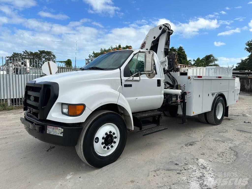 Ford F 750 XL SD Kranbil