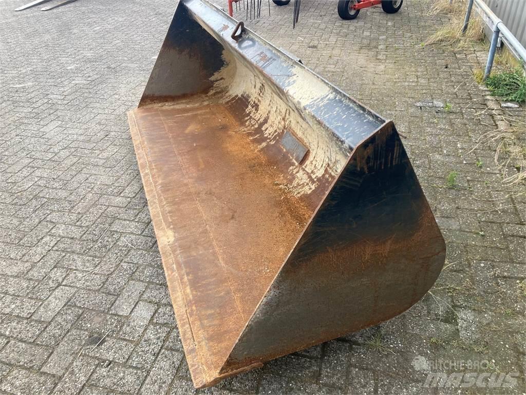  Grondbak Annet laste- og graveutstyr