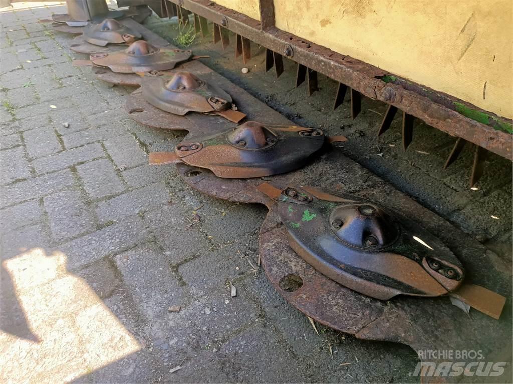 Krone EC R 320 CV Slåmaskiner