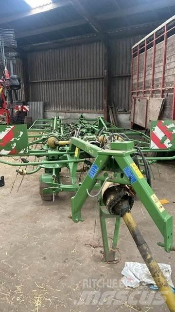 Krone KWT 15.02/14 Raker og høyvendere