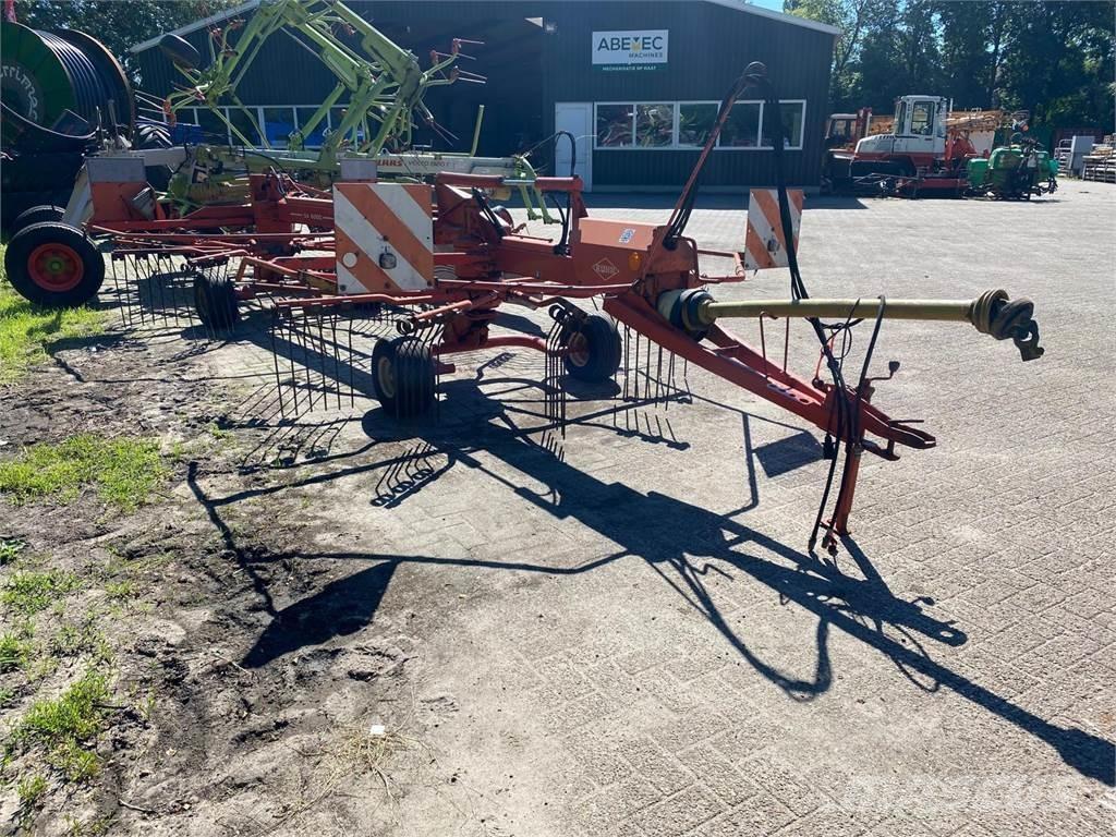 Kuhn GA 6000 Raker og høyvendere