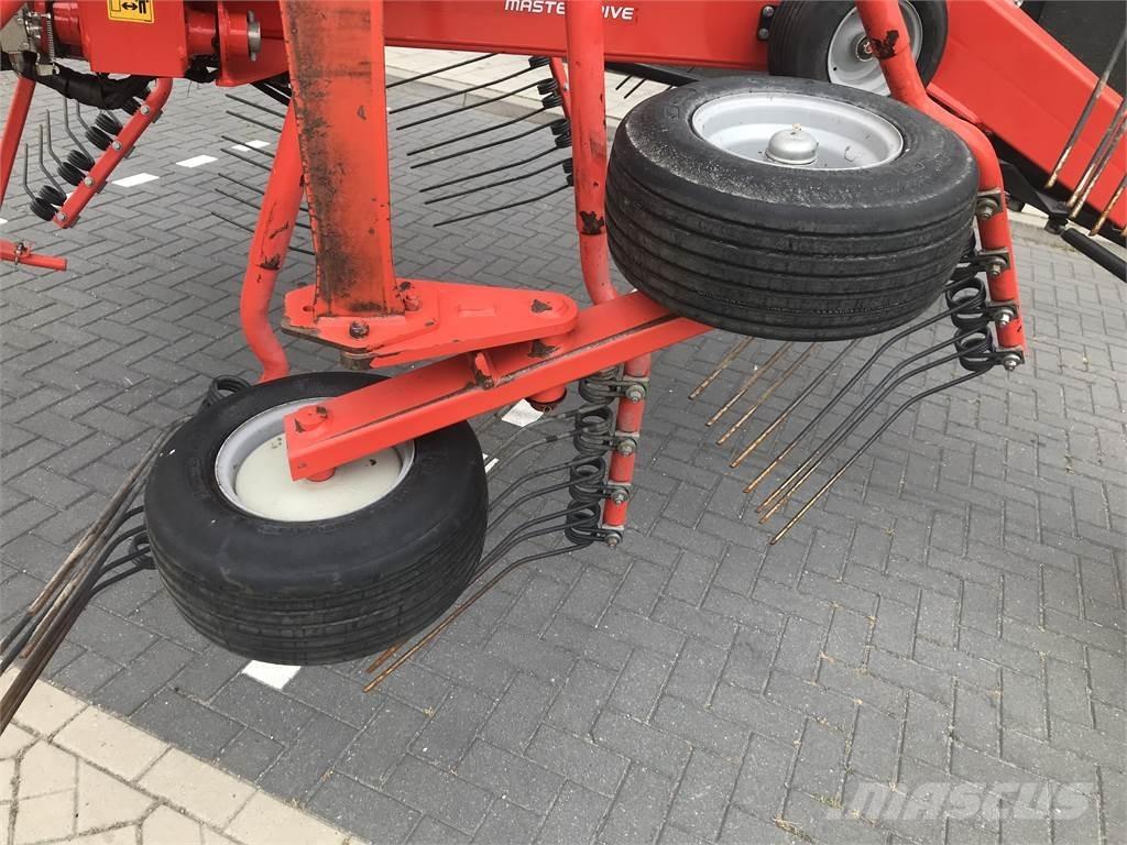 Kuhn GA 8731 hark Raker og høyvendere