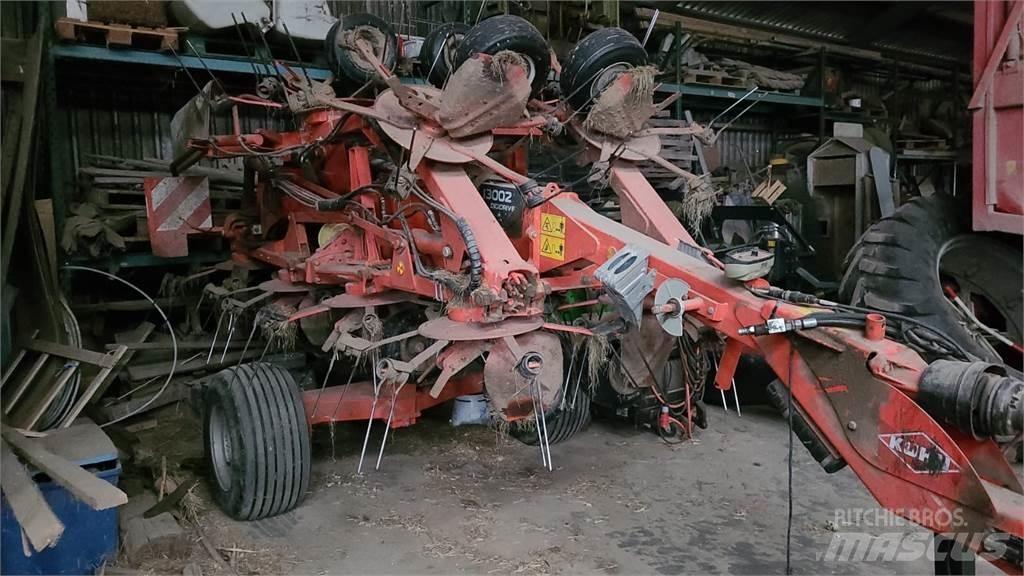 Kuhn GF 13002 Raker og høyvendere