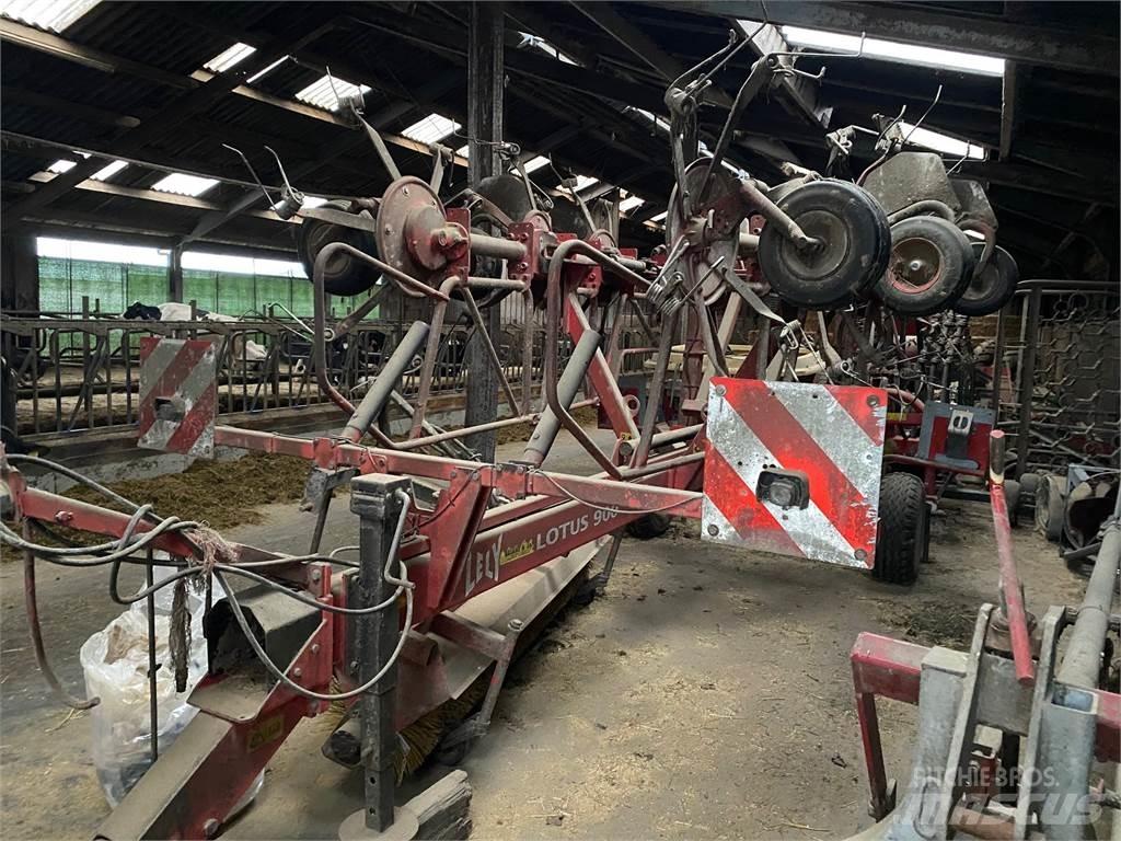 Lely Lotus 900 Raker og høyvendere