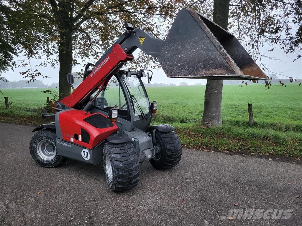 Weidemann T4512 Teleskoplastere for Landbruk