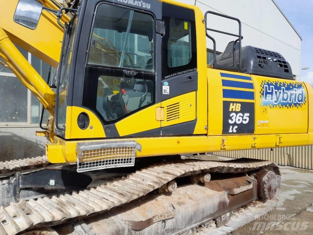 Komatsu HB365 Beltegraver