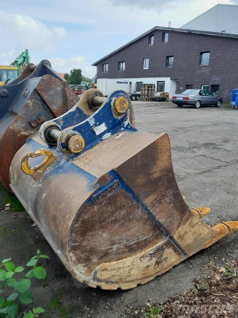 Komatsu HB365 Beltegraver