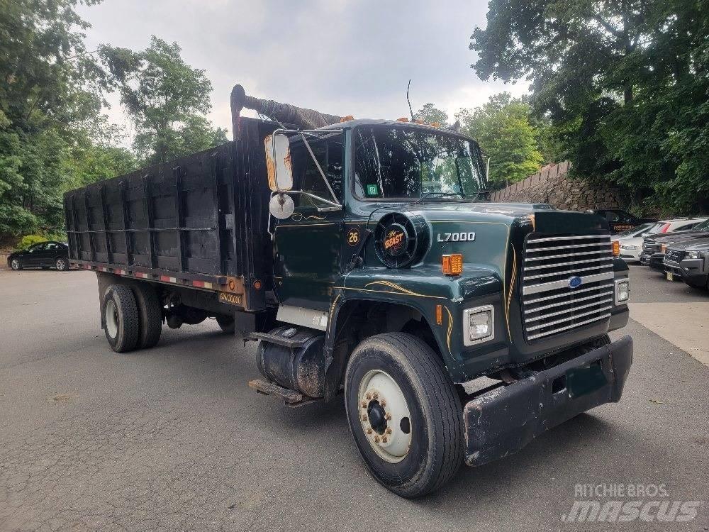 Ford L 7000 Tippbil