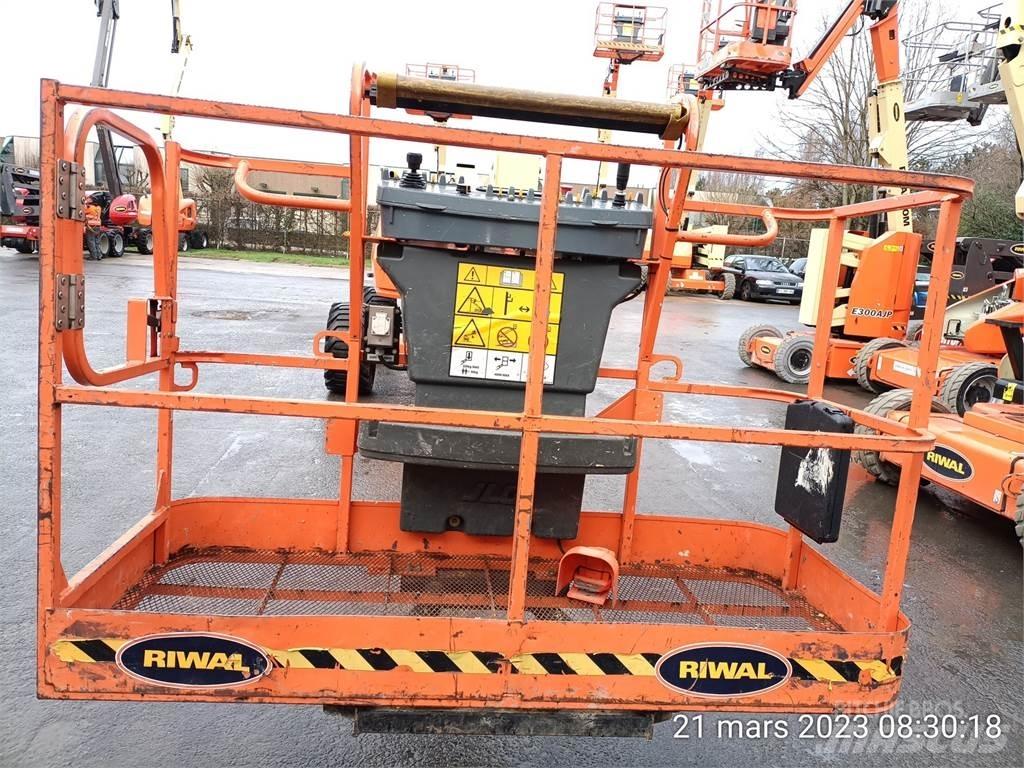 JLG 520AJ Leddede bomlifter