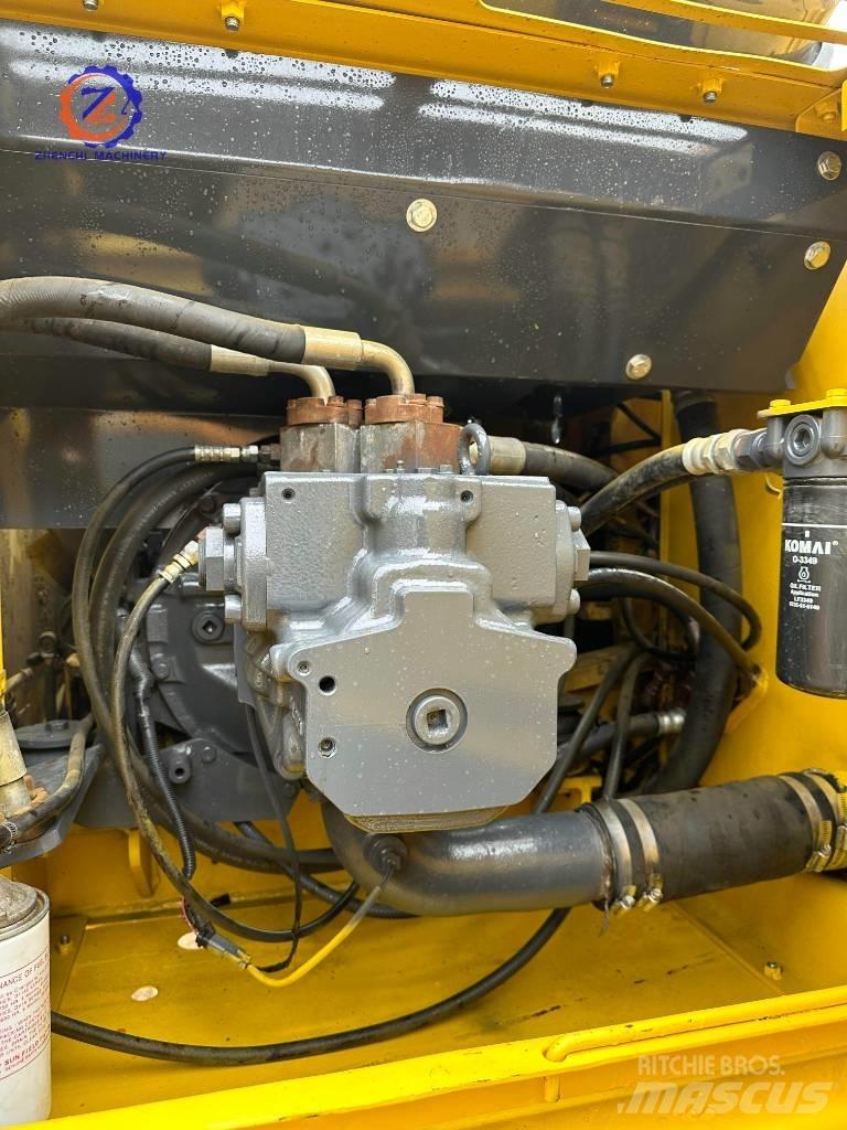 Komatsu PC 200-7 Beltegraver