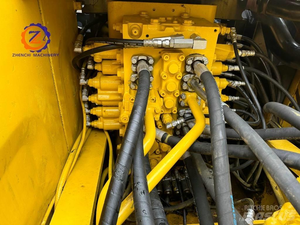 Komatsu PC 200-7 Beltegraver