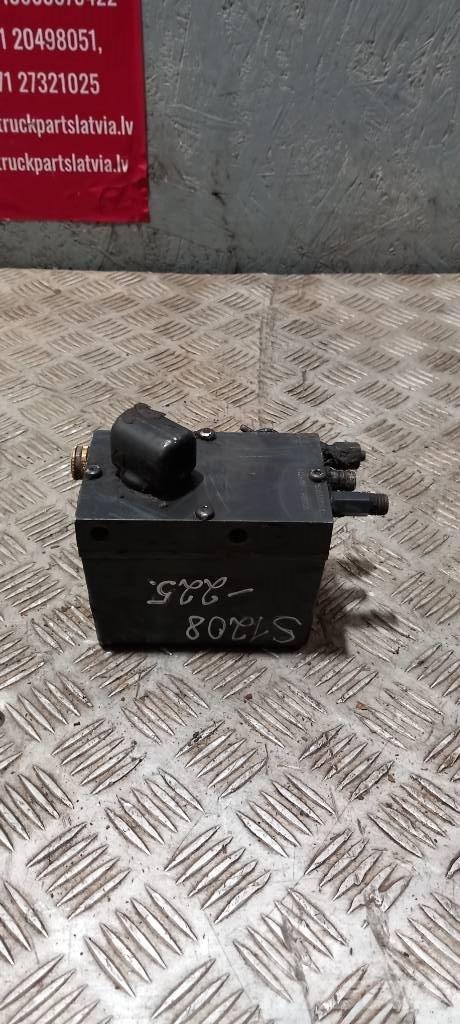 Scania 94 D.    1422640 Hydraulikk