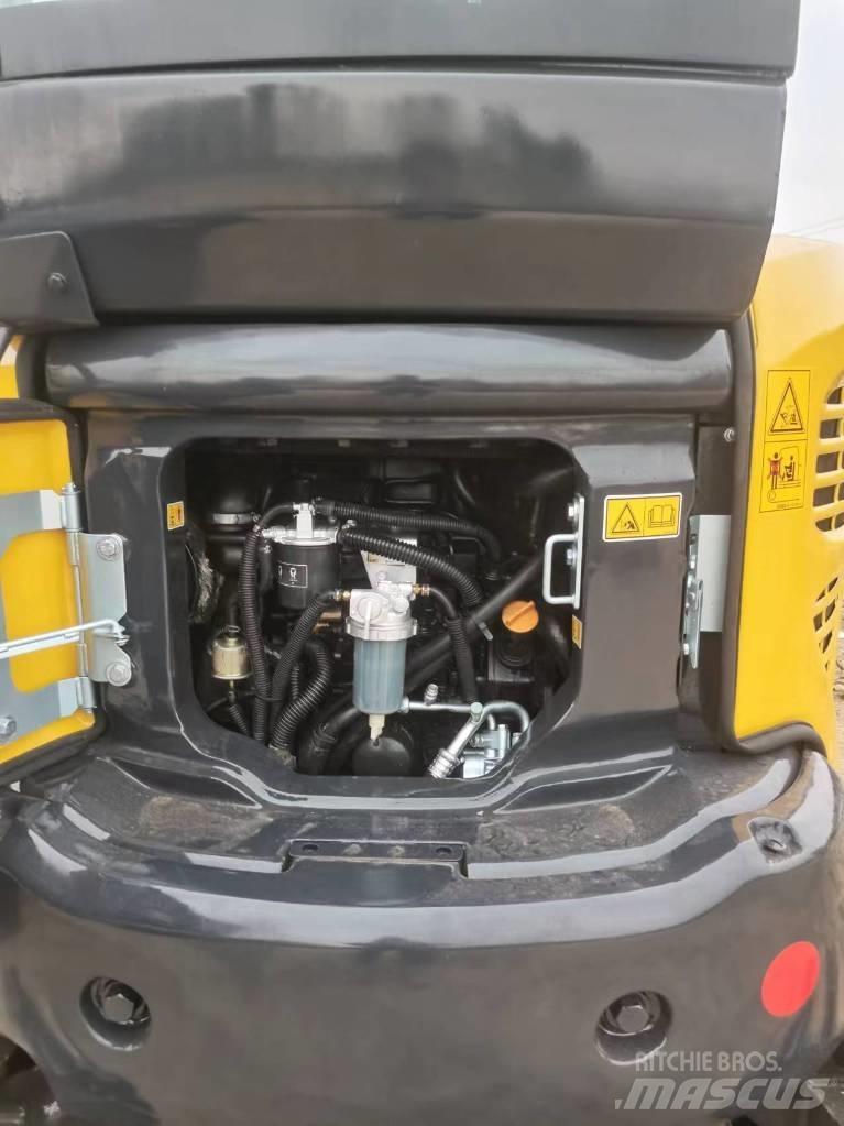 Komatsu PC 35 Minigravere <7t