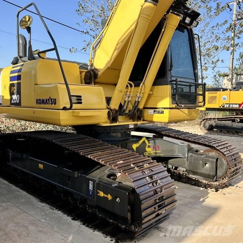 Komatsu PC 200-8 Beltegraver