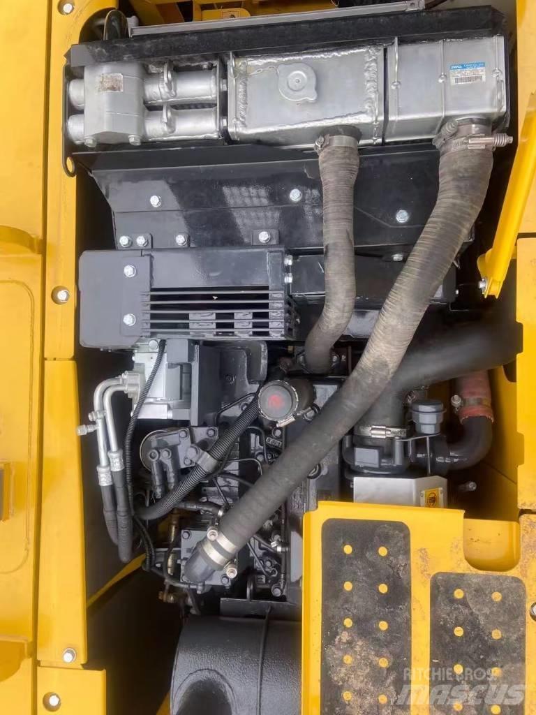 Komatsu PC 130 Beltegraver