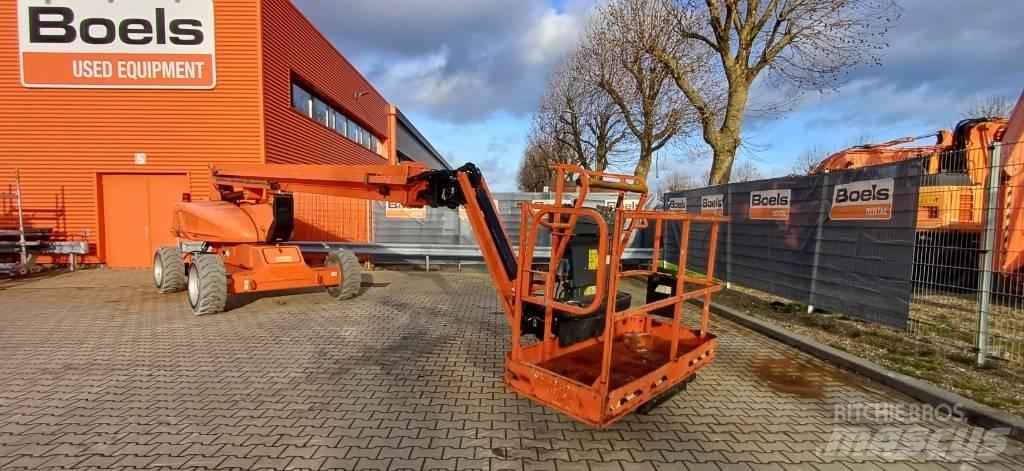JLG M600JP Leddede bomlifter