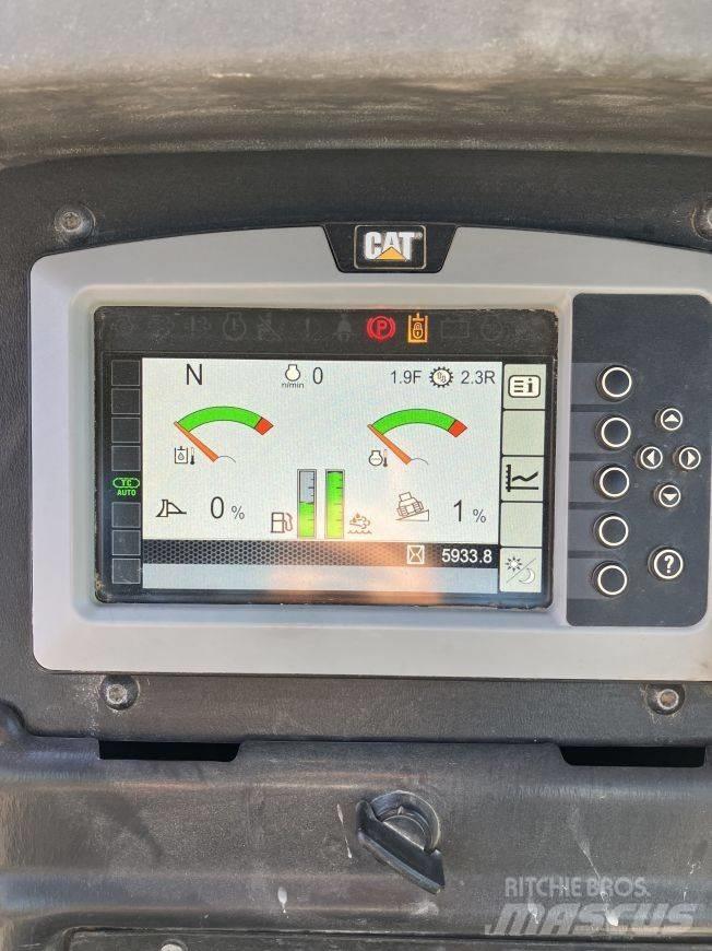 CAT D 6 K 2 XL Dozere Beltegående
