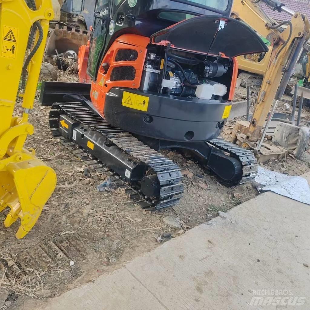 Kubota U 30 Minigravere <7t
