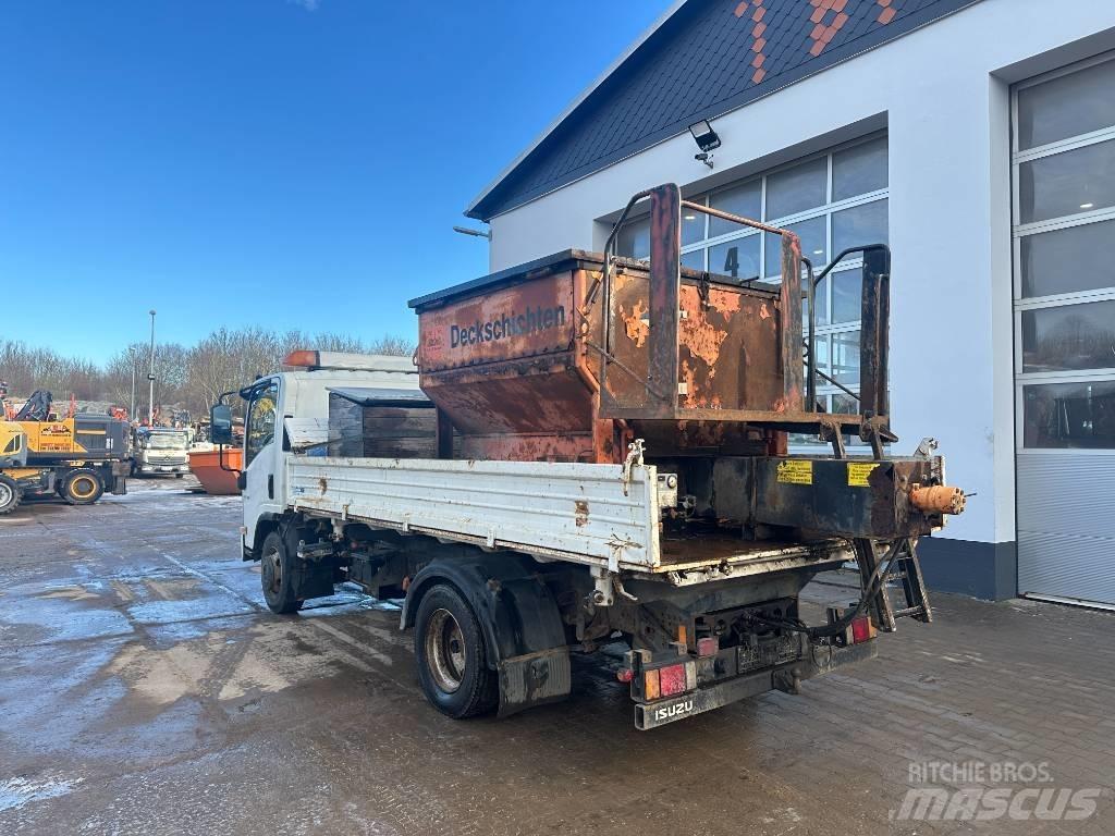 Isuzu N2R 75 D Tippbil