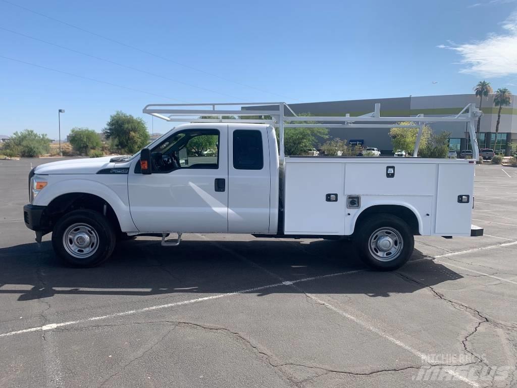 Ford F 250 XL SD Redskapsbærere