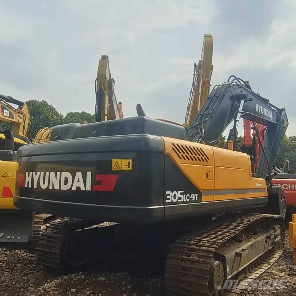 Hyundai 305LC-9T Beltegraver