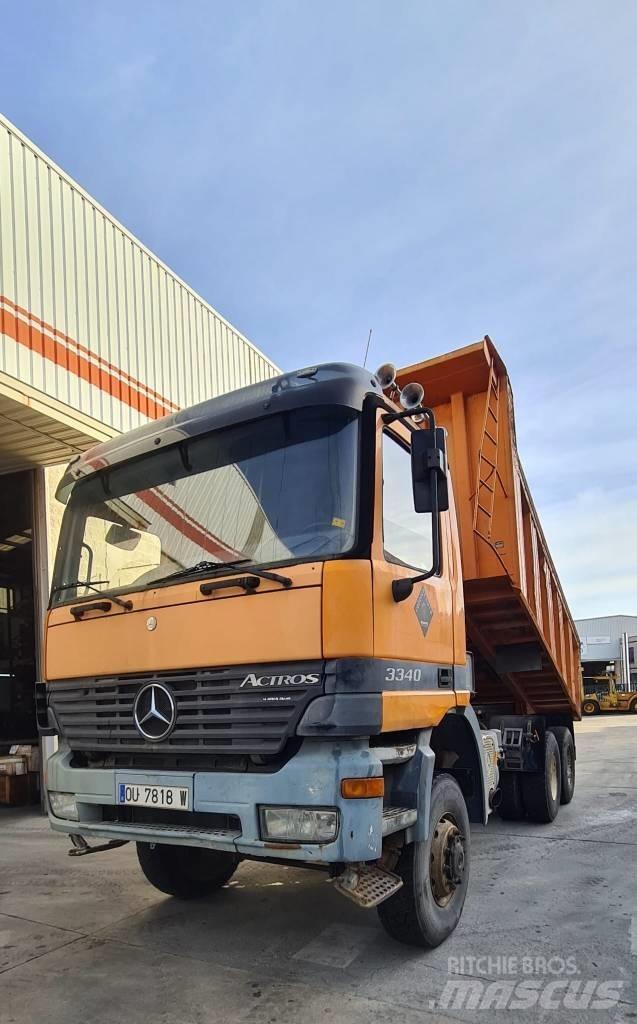 Mercedes-Benz 3340 Tippbil