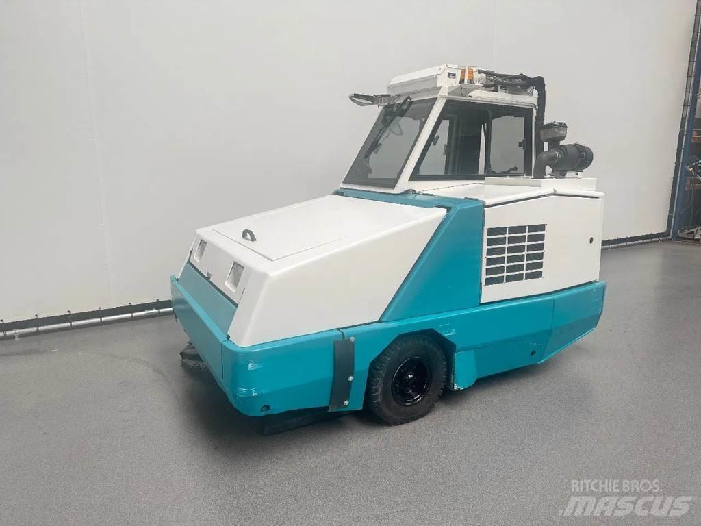 Tennant 800 Feiemaskiner