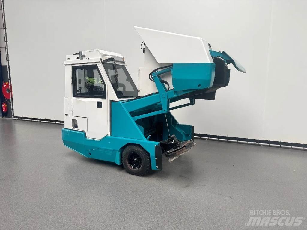 Tennant 800 Feiemaskiner