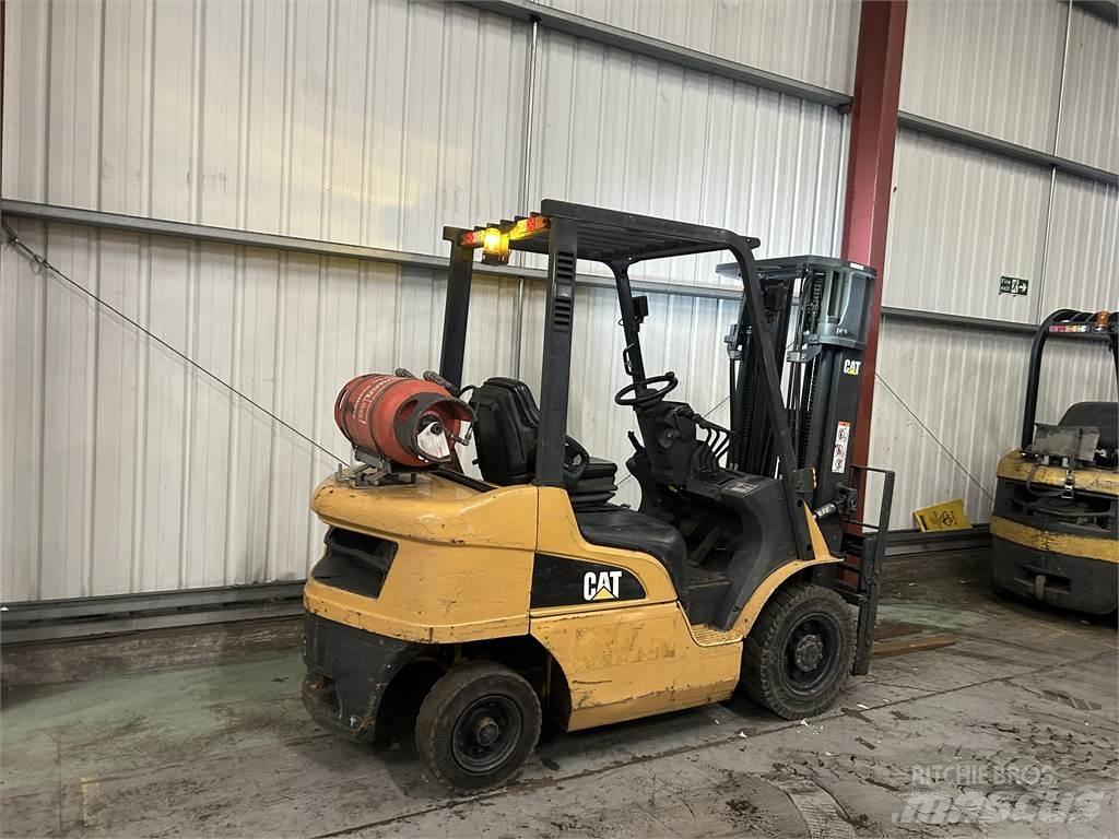 CAT GP25NT Propan trucker