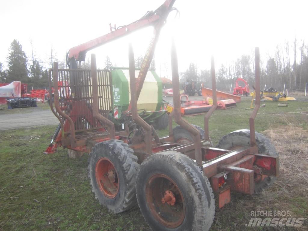 Patu 500 + Metsäkärry Tømmerhengere