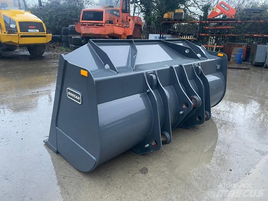 Doosan DL 320-7 Skuffer