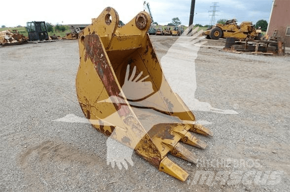CAT  Kniver