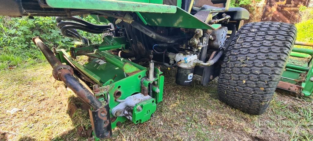 John Deere 2653 B Fairway klippere