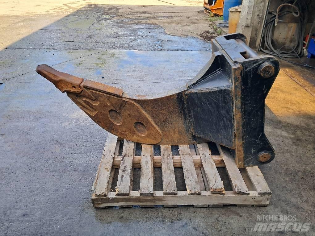  Rippertooth OQ80 Rippere