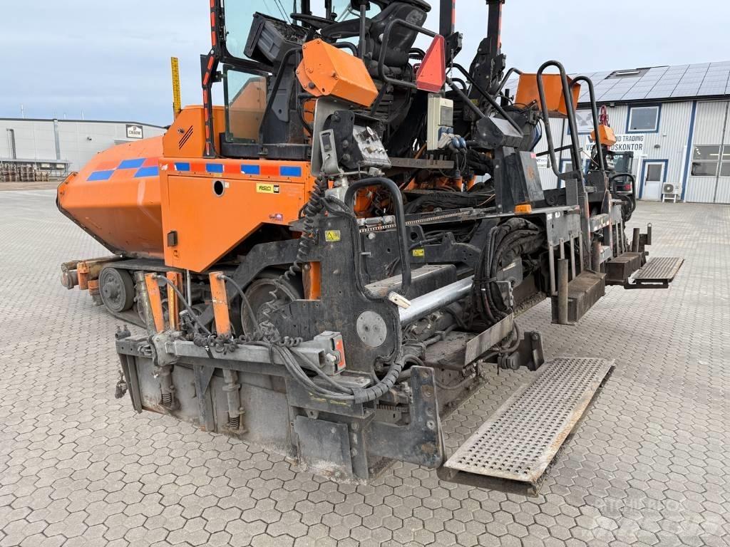 CAT AP 555 E Asfaltutleggere