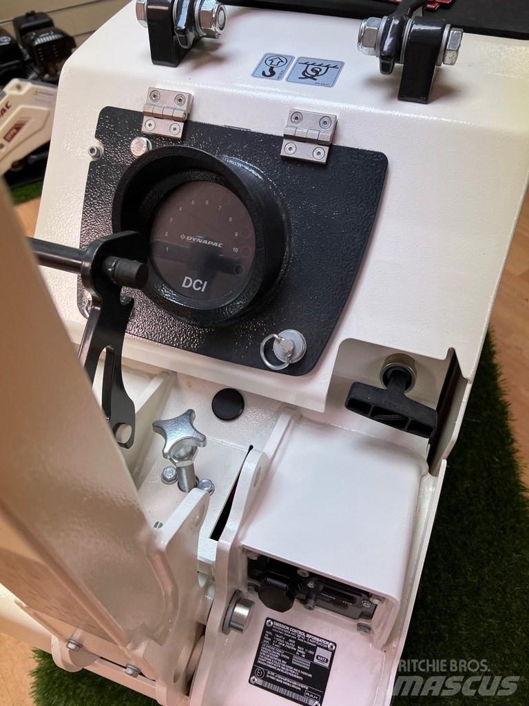 Dynapac DRP40Dx Vibroplater