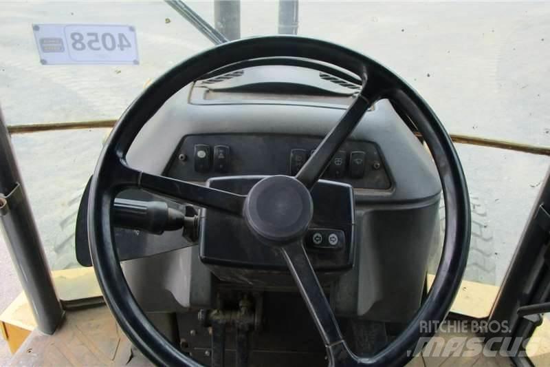 Bell 315SJ 4X4 Traktorgravere
