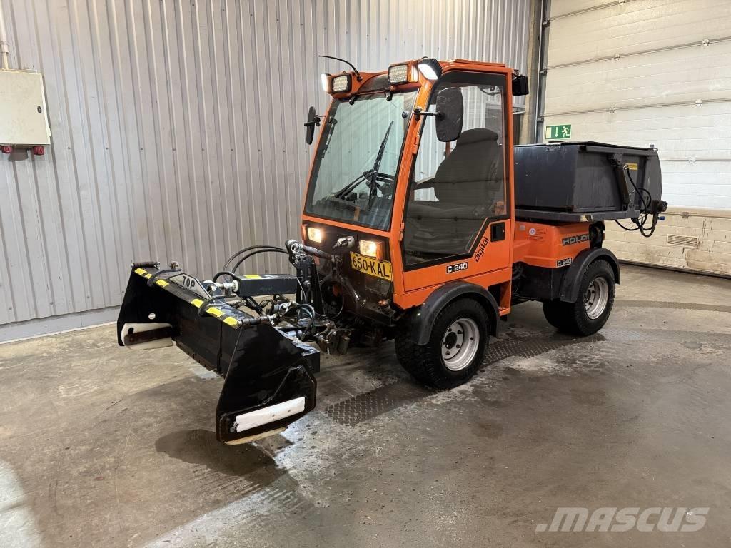 Holder C 240 Redskapsbærere