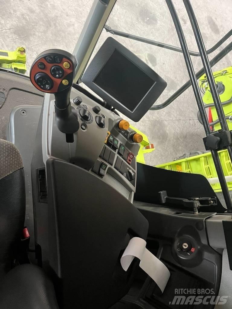 CLAAS LEXION 770 Skurtreskere