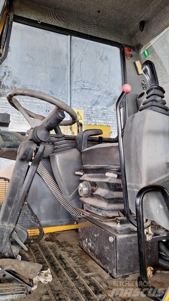 Komatsu PW 110 Hjulgravere