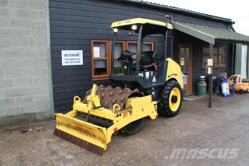 Bomag BW 124 P D H-5 Valsetog