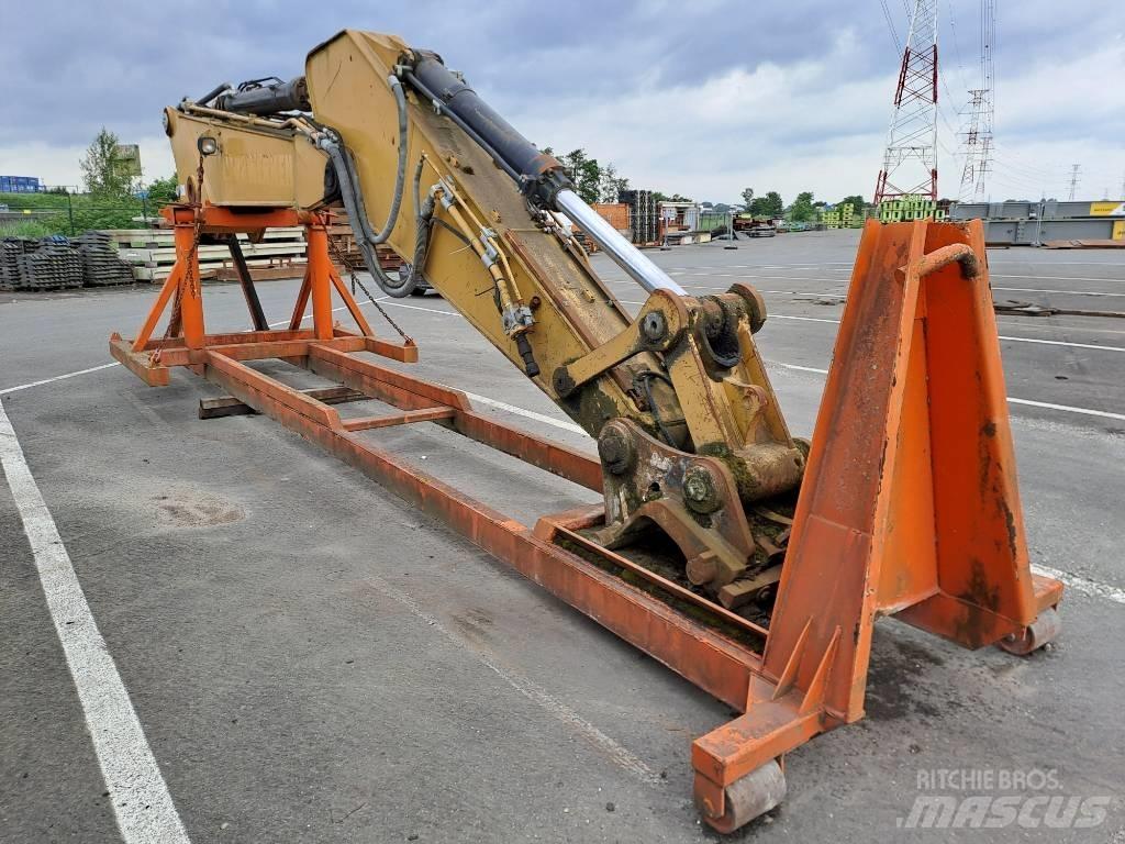 CAT 330DL UHD Gravemaskiner for riving