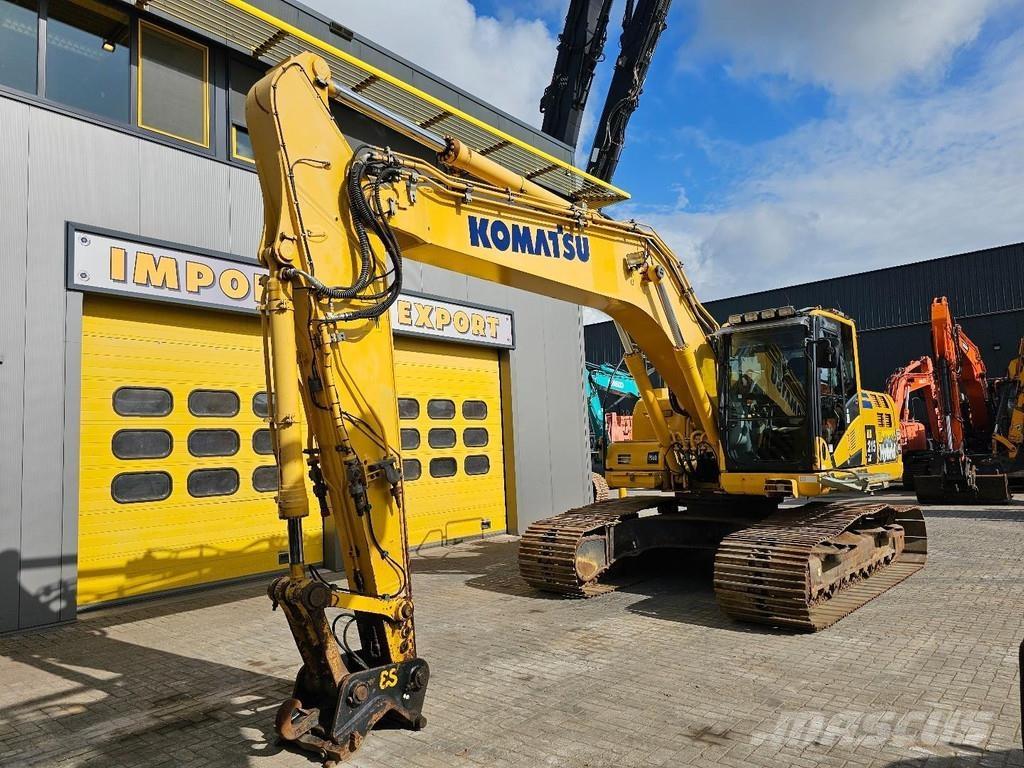 Komatsu HB215LC-2 Beltegraver