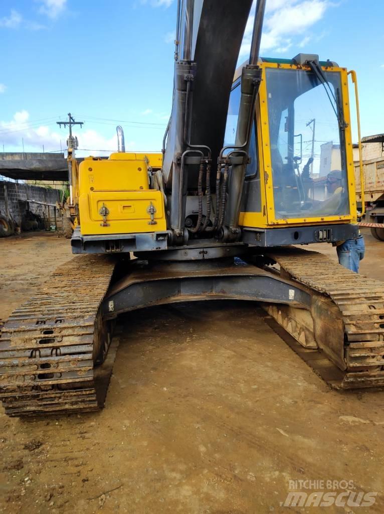 Volvo EC 210 B Beltegraver