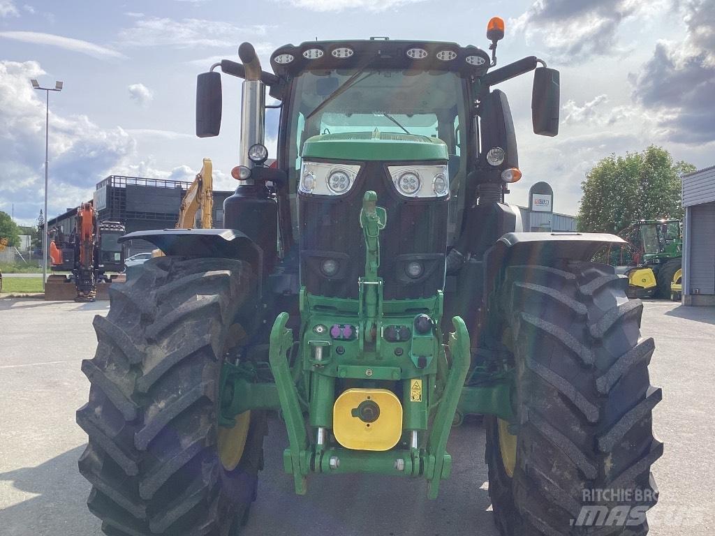 John Deere 6250 R Traktorer