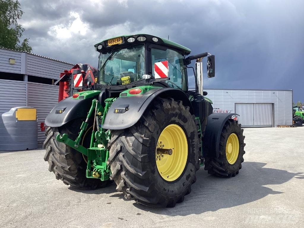 John Deere 6250 R Traktorer