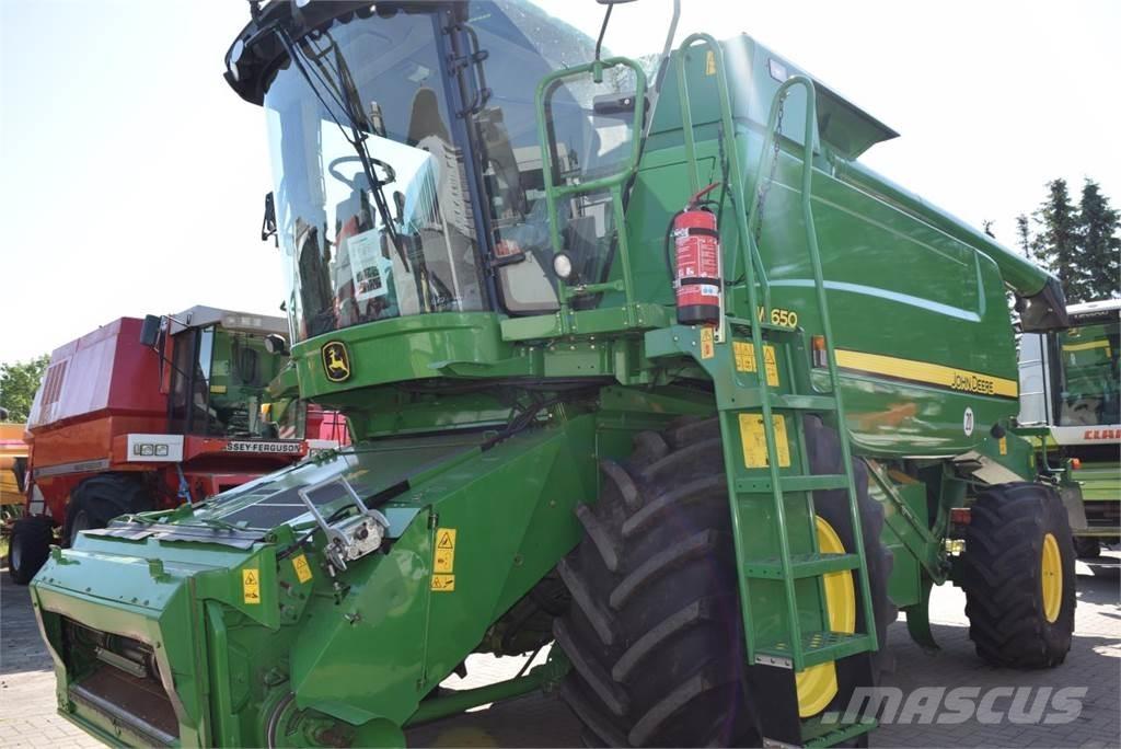 John Deere W 650 Skurtreskere