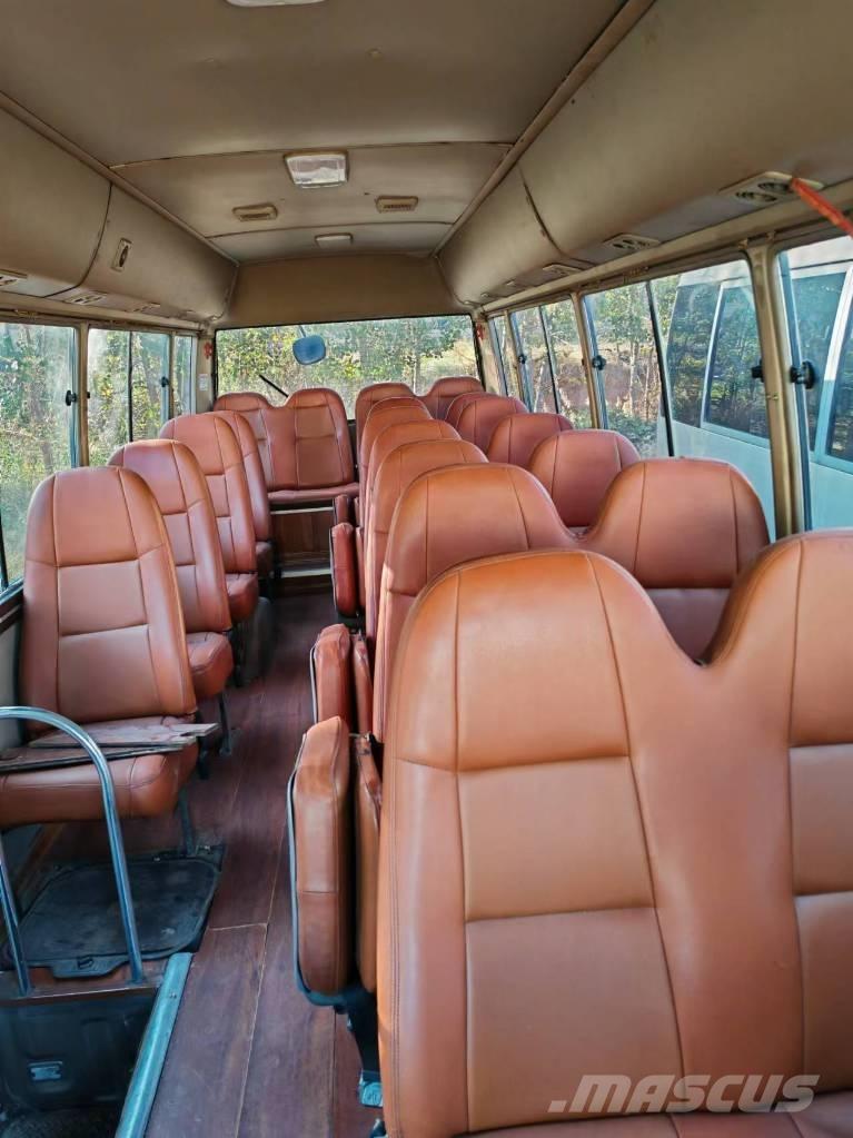 Toyota Coaster Intercity busser